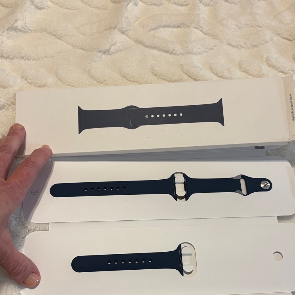 NWOT Apple Watch SE navy band.